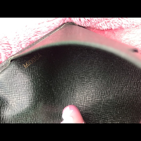 Authentic Louis Vuitton Epi Check Book Holder - Picture 13 of 15